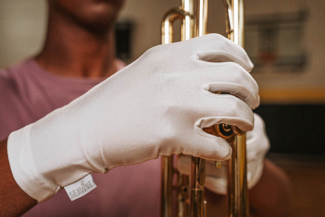 The Hornline Gloves