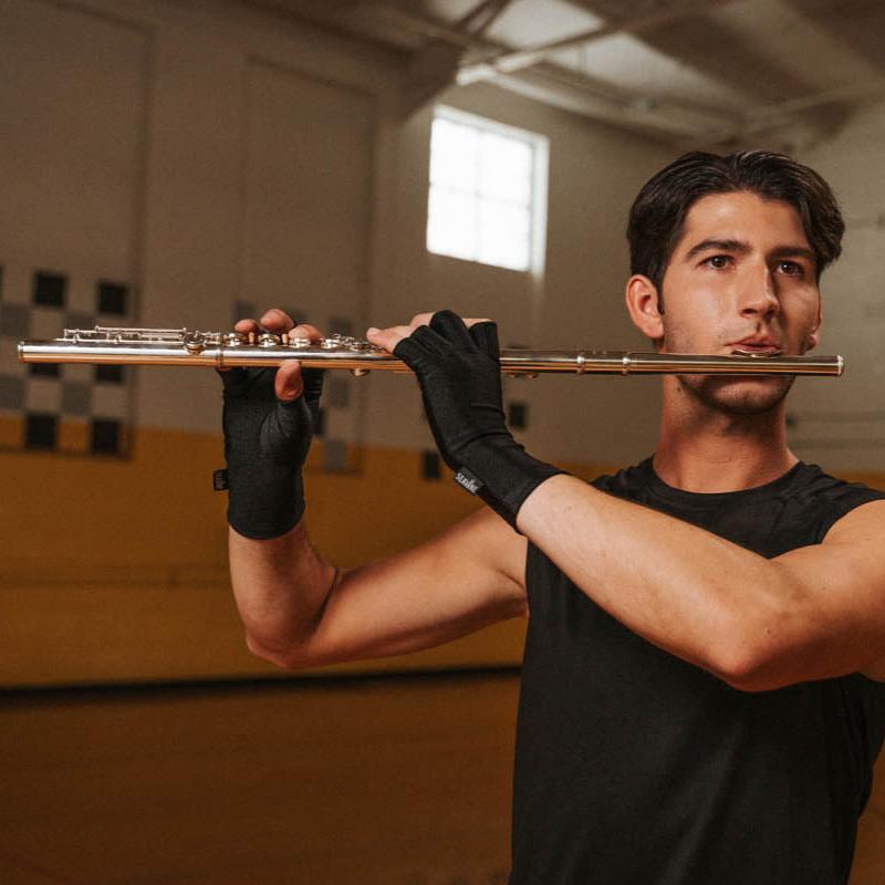 Can I Play Flute With Gloves